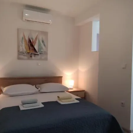 Ana Apartment